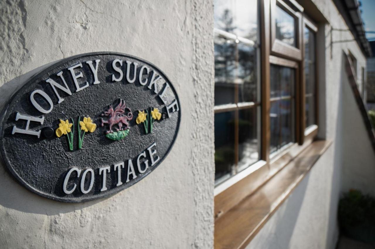 Honeysuckle Cottage - 1 Bedroom Cottage - Amroth Exteriör bild